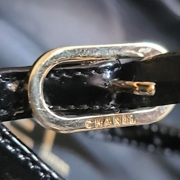 CHANEL 37 6/6.5 Black Patent Leather 2-Tone CC Metal Logo T-strap Mary Jane Pump - Picture 6 of 13